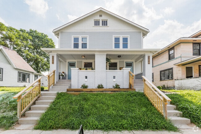 Building Photo - 3847 N Park Ave Rental