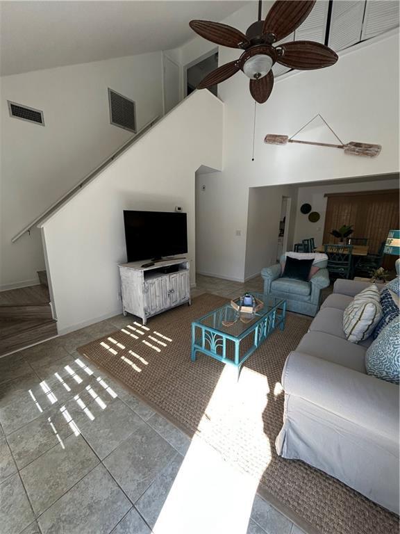 Photo - 553 Brockinton S