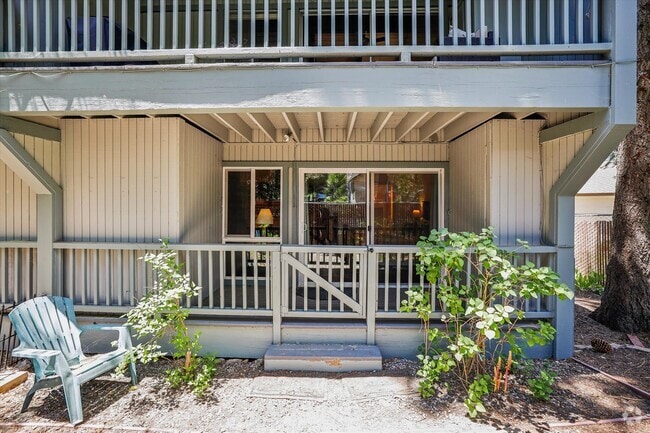 Building Photo - 3200 N Lake Blvd Unit Dollar Hill I #16 Rental