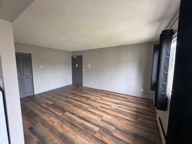 Photo - 5910 W Broadway Unidad 5