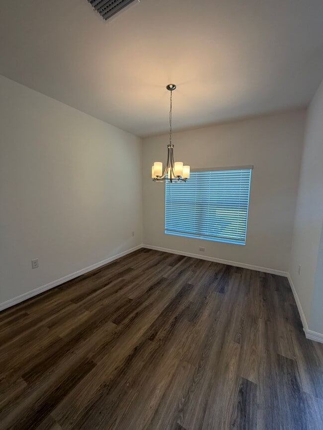 Photo - 17223 Berwin Ave