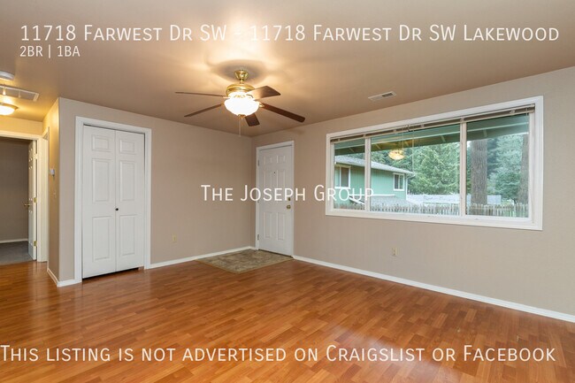 Photo - Beautiful 2BD/1BA Unit in Duplex Set On A ... Unidad 11718 Farwest Dr SW Lakewood