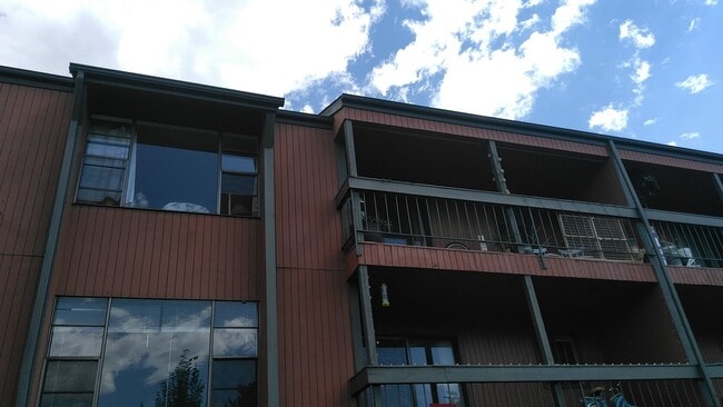Building Photo - Great Condo in West Fort Collins