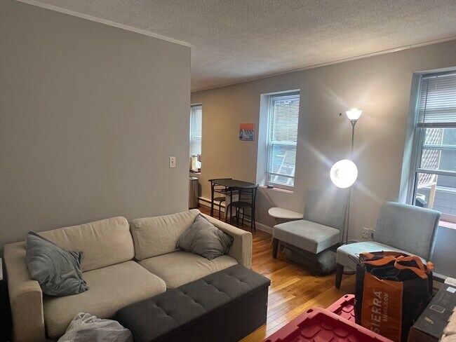 Photo - 56 Prince St Unit 4