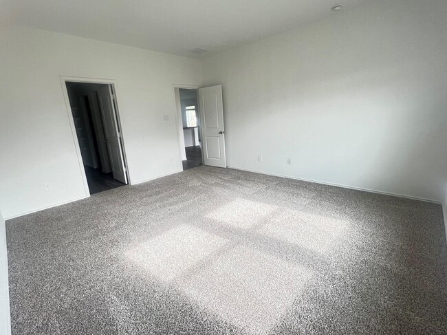 Photo - 5930 Cypress Hts Dr