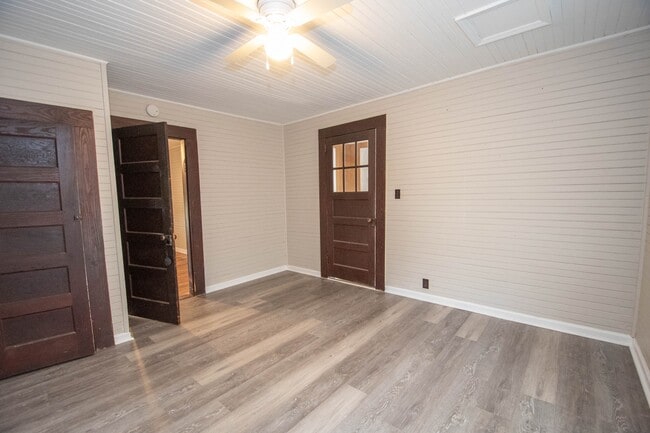 Photo - 65 Bradfield Dr