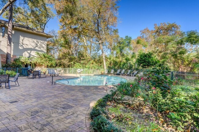 Photo - 6480 Bayou Glen Rd