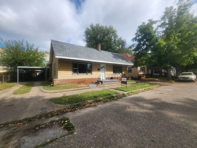 Photo - 2 Bedroom 1 Bath House on the Northside