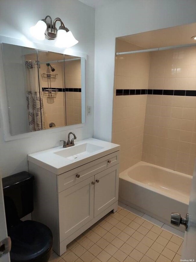 2992 Grand Blvd Apartments For Rent in Baldwin, NY