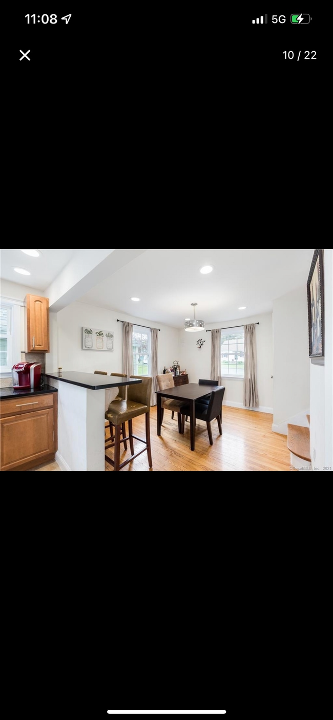 Photo - 9 Dermont Ln