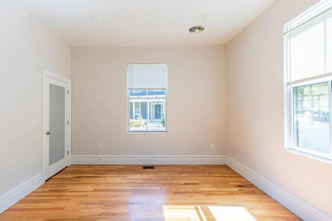 Photo - 89 Cedar St Unit 2