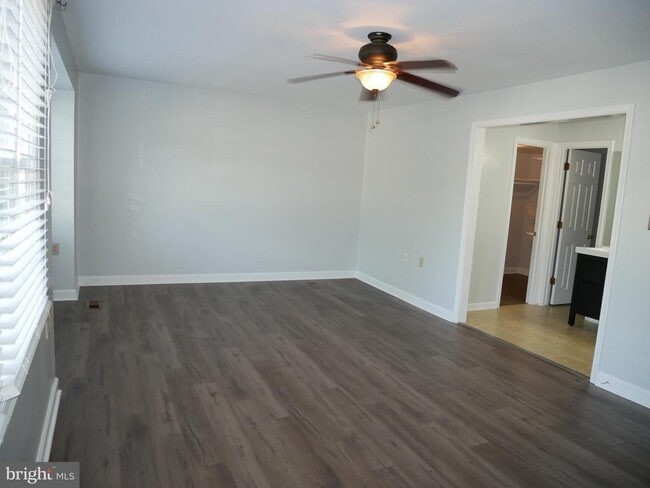 Photo - 12129 Salemtown Dr