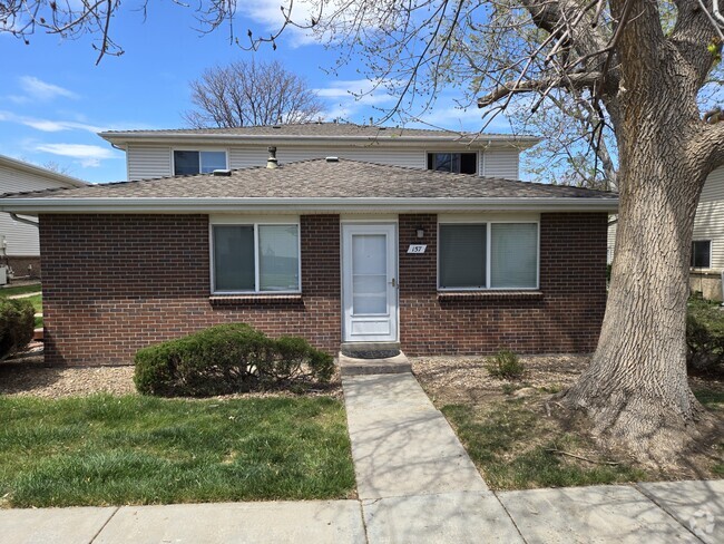 Building Photo - 9195 Lehigh Ave Rental