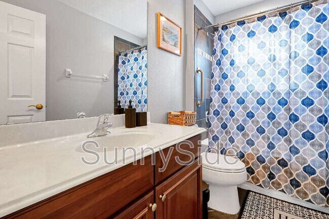 Photo - 2803 Boating Boulevard