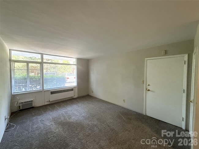 Photo - 2126 E 7th St Unit 102