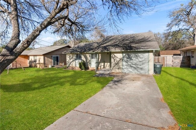 Building Photo - Well-Maintained 3-Bedroom Home – Ideal for Students & Professionals!