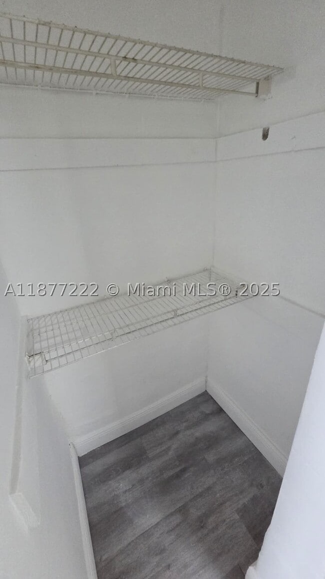 Photo - 855 NW 3rd St Unit 6
