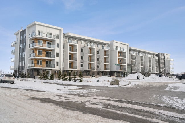 Photo - 63 Sherwood Ln NW