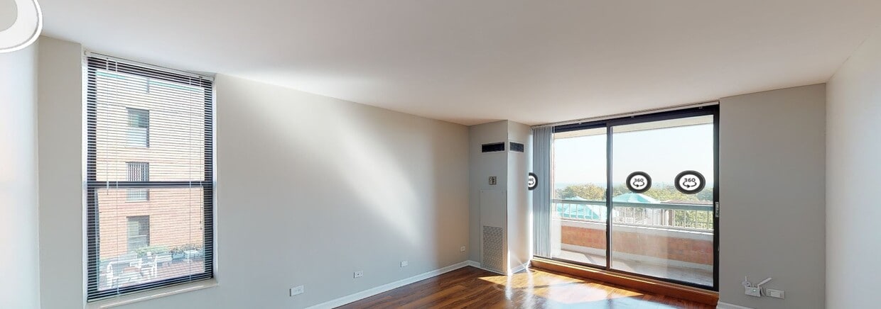 Photo - Evanston Place Apartments