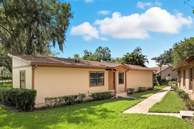 Photo - 344 Eron Way Unit 12