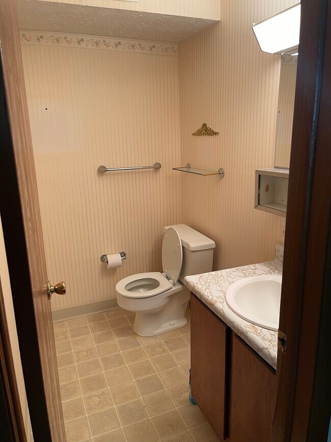 Photo - 3 Stratford Rd Unit 101