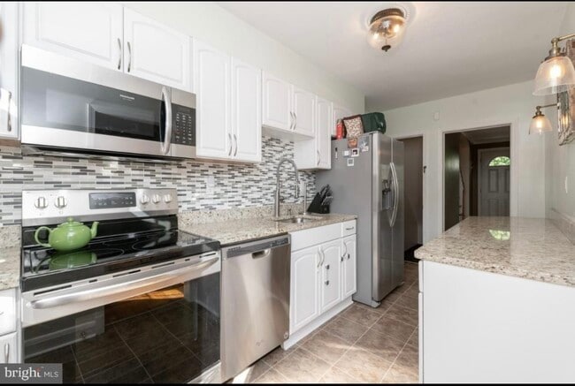 Photo - 138 Brandon Rd