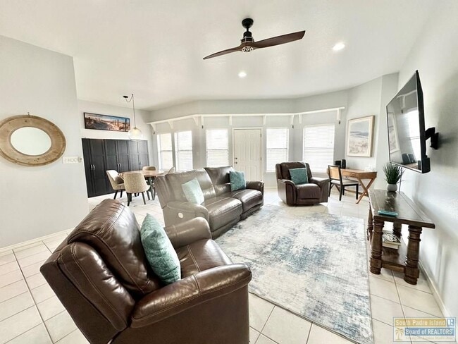 Photo - 77 Santa Isabel Blvd