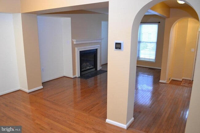 Photo - 2202 Garden Ln