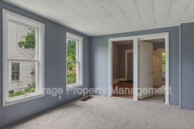 291 Sunset Dr Unit 101