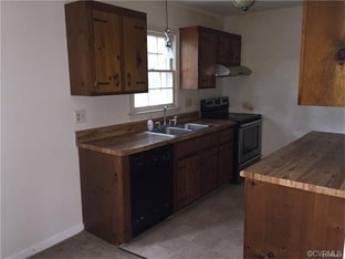 Photo - 610 Lemoine Ln