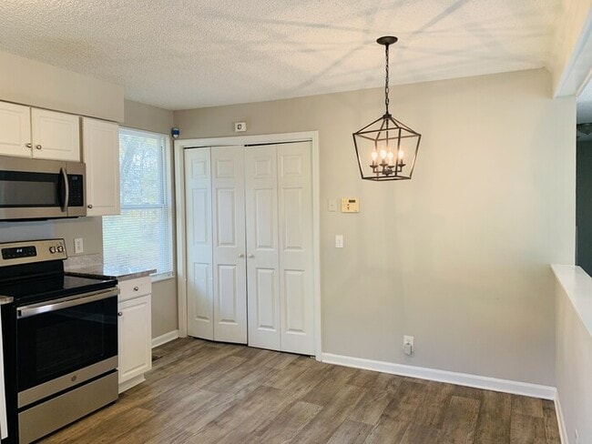 Photo - 3316 Towneship Rd