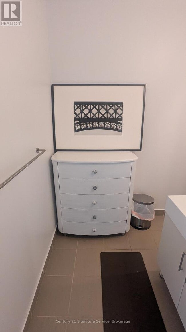 Photo - 35 Brian Peck Crescent