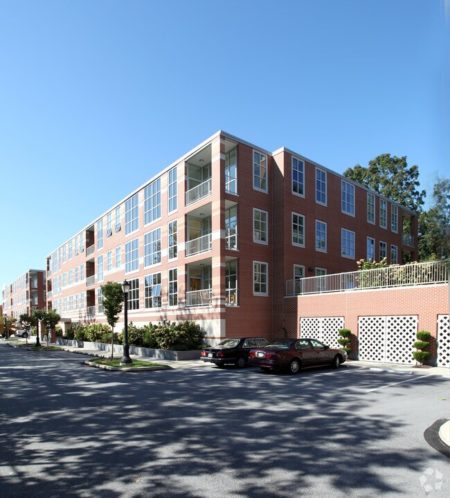 Photo - Pembroke North Condominium