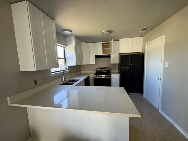 Photo - 1106 York Castle Dr