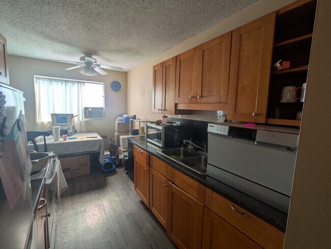 1755 No 9 Highway317 Unit 317