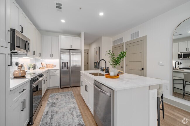 B3A 2BR, 2BA - 1,096SF - Kitchen