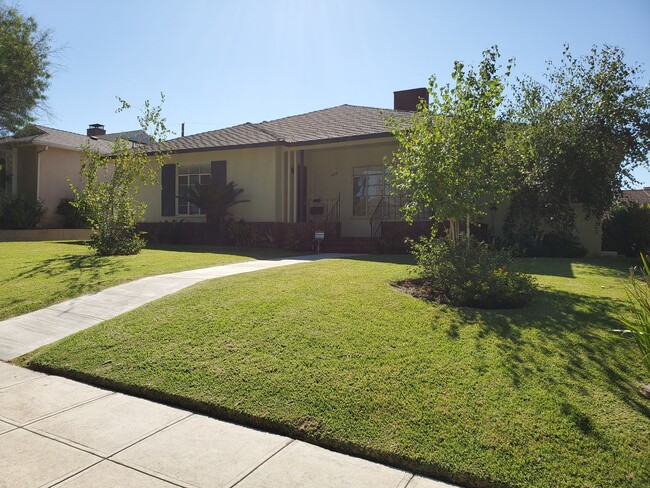 Charming 3-Bedroom home in Prime Burbank ... - Charming  3-Bedroom home in Prime Burbank ...