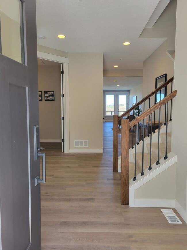 Photo - Executive Luxury Rentals