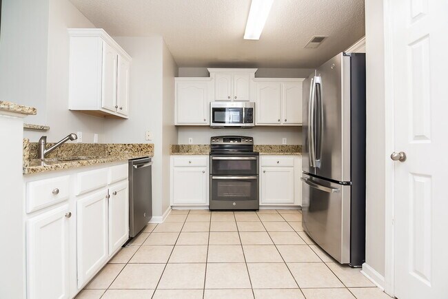 Photo - 115 Mossy Springs Dr