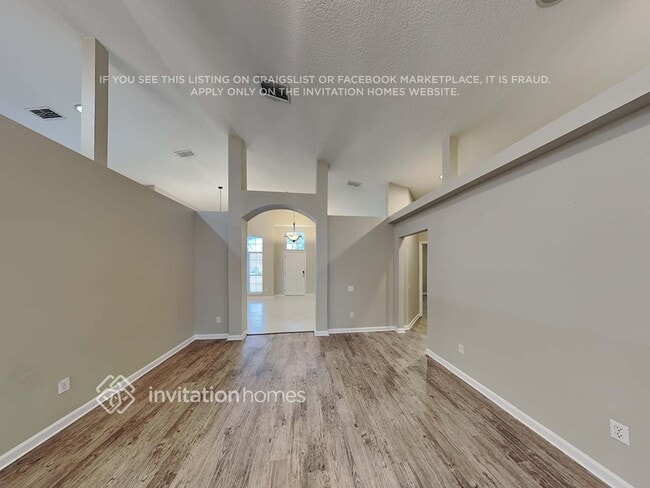 Photo - 513 Bay Hollow Ct