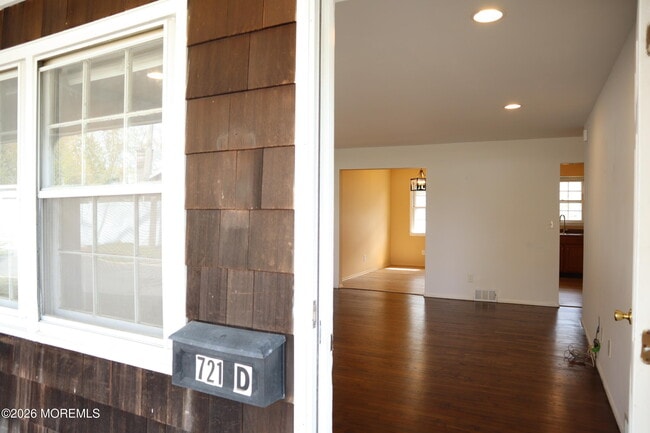 Photo - 721 Burnt Tavern Rd Unit Apt D