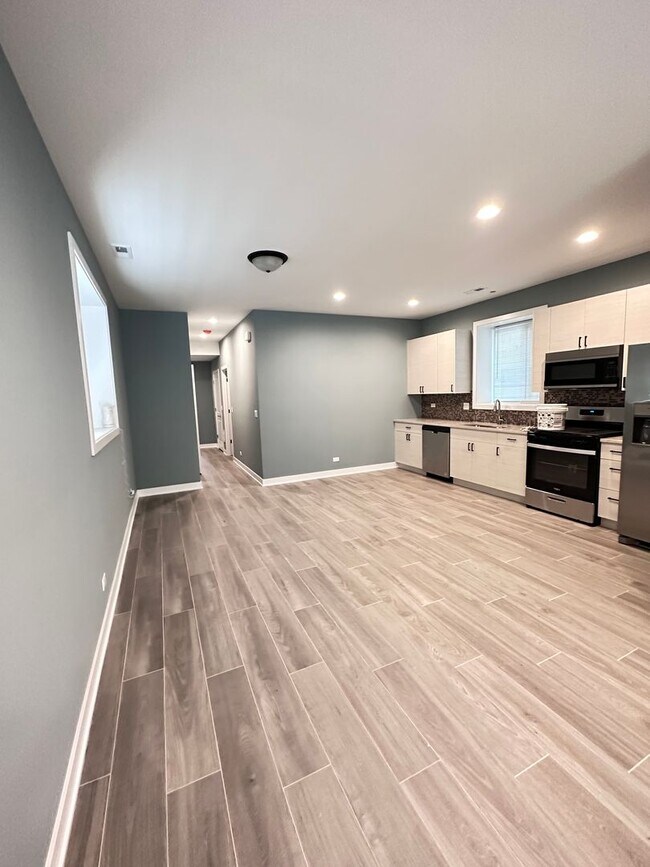 Photo - 22 N Parkside Ave Unit 22 N Parkside Ave -  G