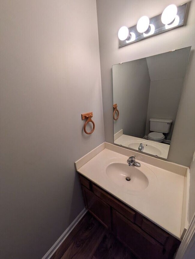 Photo - 2BD/1.5BA Townhome in Strawberry Patch Complex