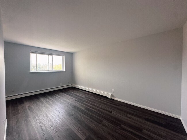 Photo - 424 Rue Aulneau Unit 8