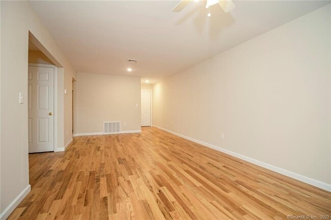 Photo - 685 Success Ave Unit 21