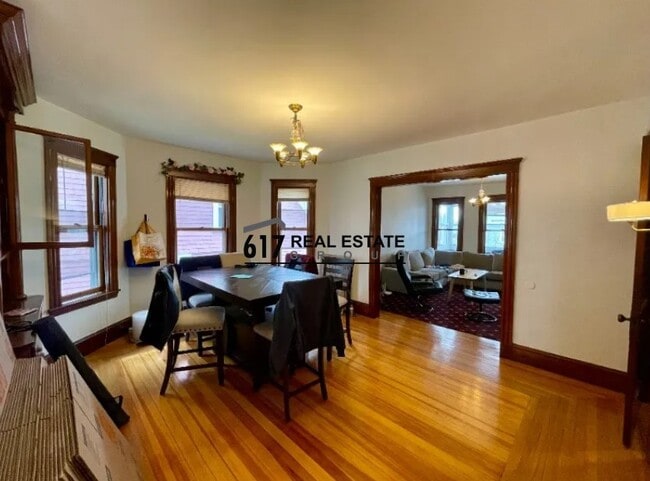 Photo - 449 Broadway Unidad 2