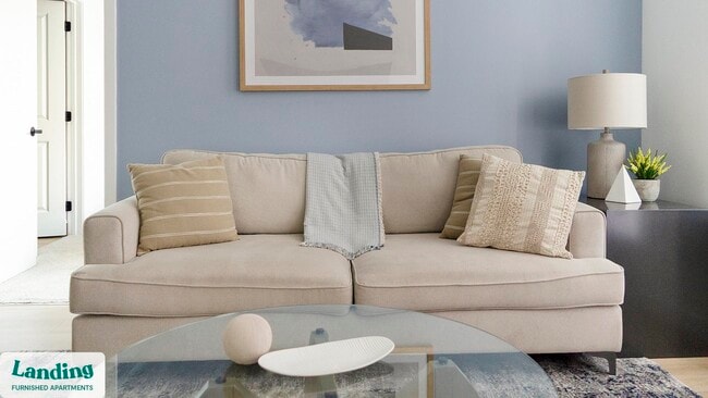 Building Photo - 650 N Main St