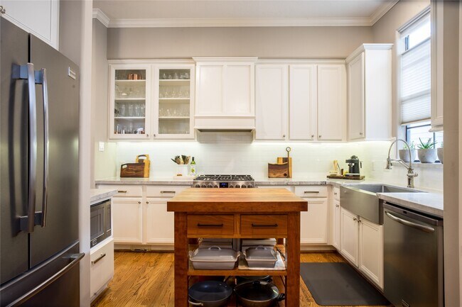 Photo - 1611 McDonald St
