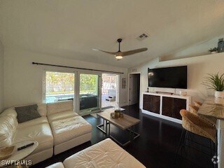 Building Photo - 4104 SW 15th Ave Rental