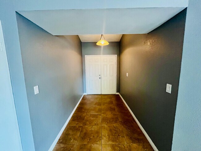 Photo - 4645 Alojar Ln